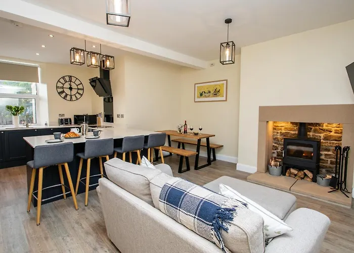 Burnside Cottage, Wark, Hexham